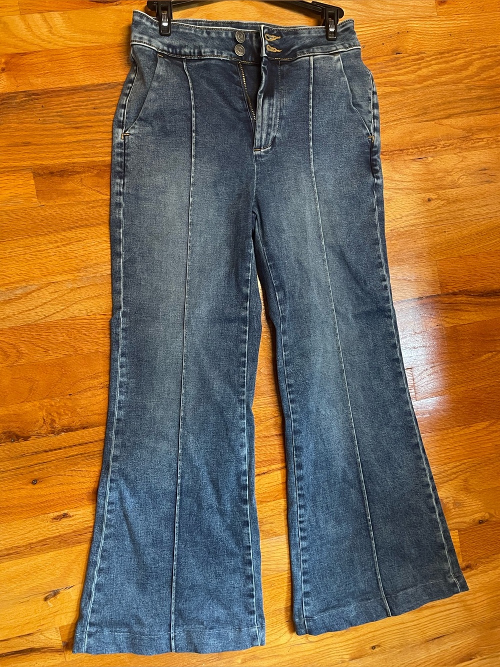 Vigoss Dark Blue High-Rise Pleated Flare Jeans HEMMED size 27